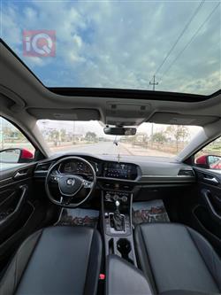 ڤۆڵکسواگن جێتا